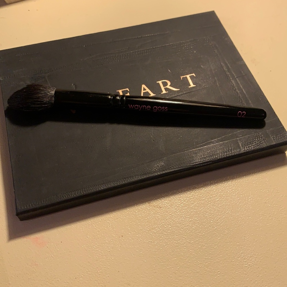 Wayne Goss number 2 brush